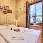 Konradówka - Dębowy, Klonowy, Kosówka, Limba, Brzozowy I Jemioła Apartament