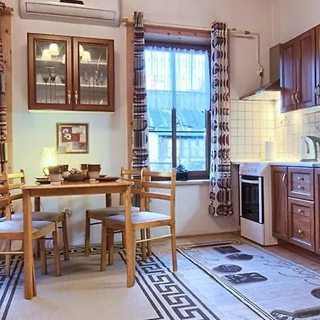 Konradowka - Debowy, Klonowy, Kosowka, Limba, Brzozowy I Jemiola Ζακοπάνε