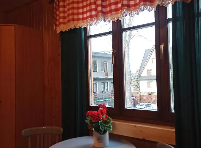 Apartament Konradówka - Dębowy, Klonowy, Kosówka, Limba, Brzozowy I Jemioła